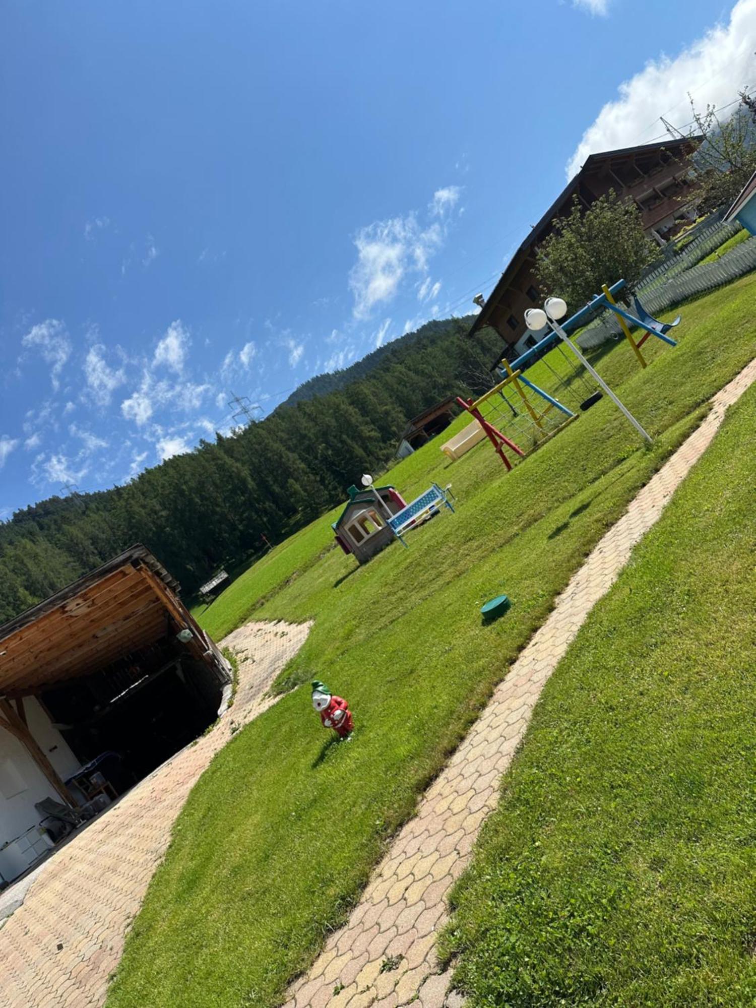 Landhaus Alpenblick Obsteig Eksteriør billede